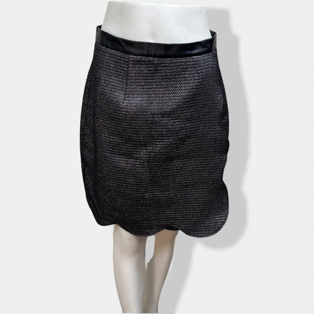 TIMO Weiland Black Metallic Scalloped Mini Skirt